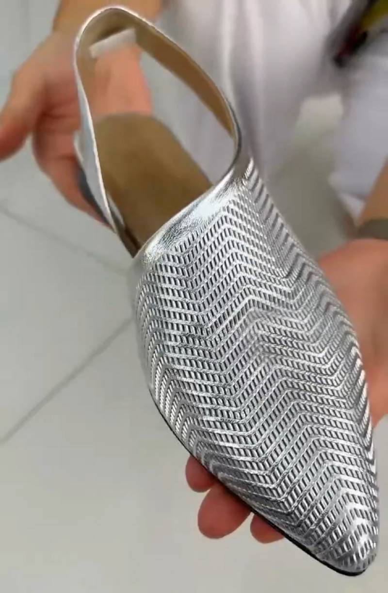 Chic Silver Hollow Pointed Sandals