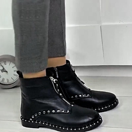 Chic Round Rivet Patent Leather Shoes