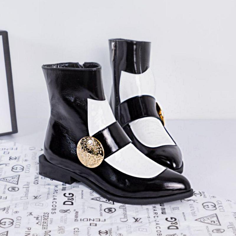 Cute Gold Disc Black and White Short Boots