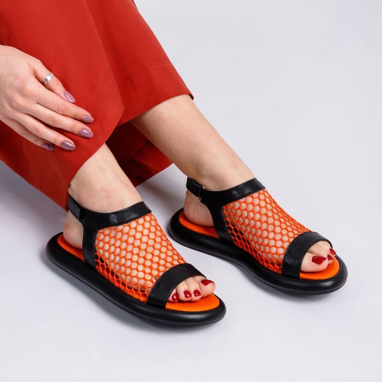 Colorful Breathable Mesh Flat Sandals